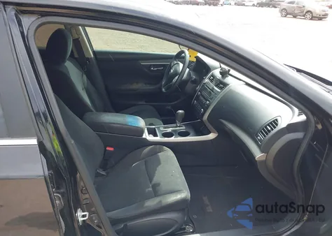 2015 Nissan Altima 2.5 S from USA, damaged, VIN 1N4AL3APXFC193957